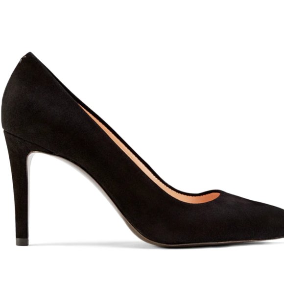 Elegant Black Suede Heels - Picture 2 of 9